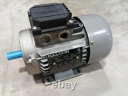 Baldor MM5350 Industrial Electric Motor 0.5Hp 0.37kW 3PH 1,690RPM