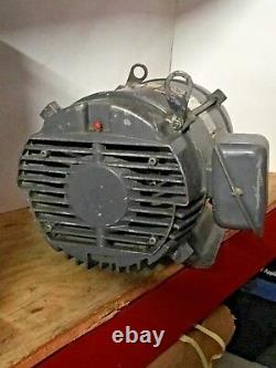 Dayton Electric Energy Efficient Industrial 20hp Motor 3KW48A 3530rpm