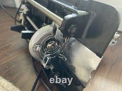 Super Leather and Canvas Sewing. Refurbished. 30 Day Guarantee. 1.5 AMP Motor. J