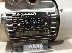Baldor Mm5350 Moteur Électrique Industriel 0,5hp 0,37kw 3ph 1,690rpm