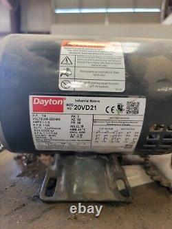DAYTON Moteur électrique continu industriel 1/4 HP 3 PH 1725 RPM 20VD21 (Neuf)