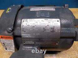 Emerson Industrial Electric Motor 1.5 HP 1740 RPM 230/460 Volts Modèle #ab95