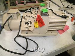 Welch Allyn Modèle 8834 Directorr Vacuum Pupm Avec Franklin 1112745400 Motor W